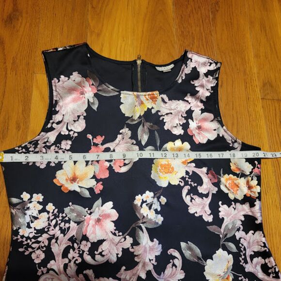 Olivia Matthews Size L Floral Dress - Picture 5 of 7